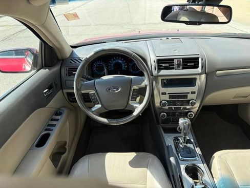 Used 2011 Ford Fusion SEL w/ 302A Rapid Spec Order Code FWD image 18