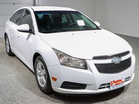 Used 2014 Chevrolet Cruze LT image 5