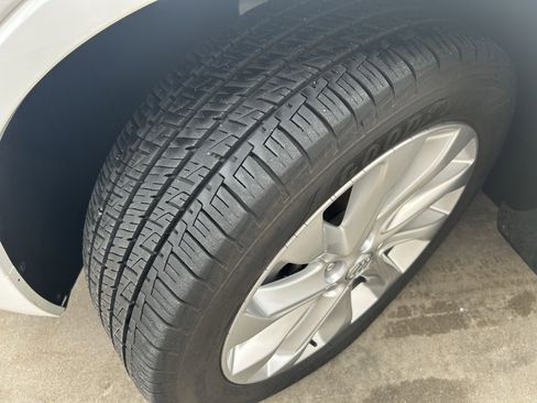 Used 2017 Buick Envision Premium w/ LPO, Hit The Road Package image 10