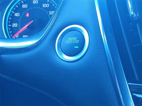 Certified 2023 Chevrolet Traverse LT image 31