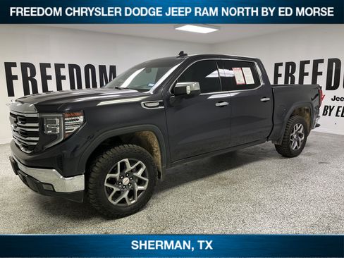Used 2023 GMC Sierra 1500 SLT image 1
