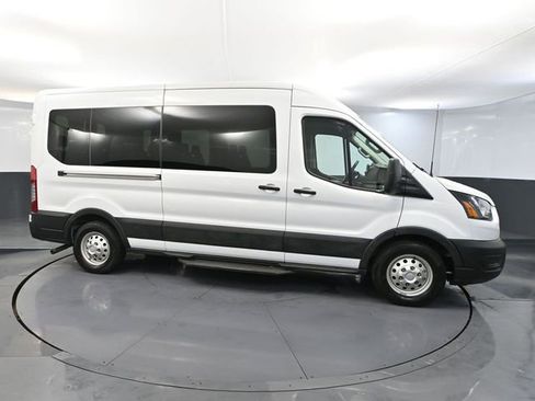 Used 2023 Ford Transit 350 XL image 3