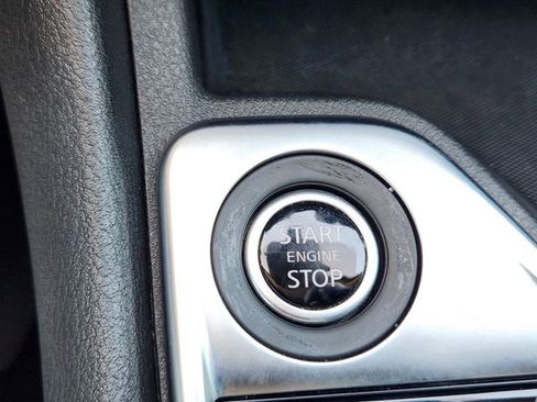 Used 2024 Nissan Sentra SR FWD image 22