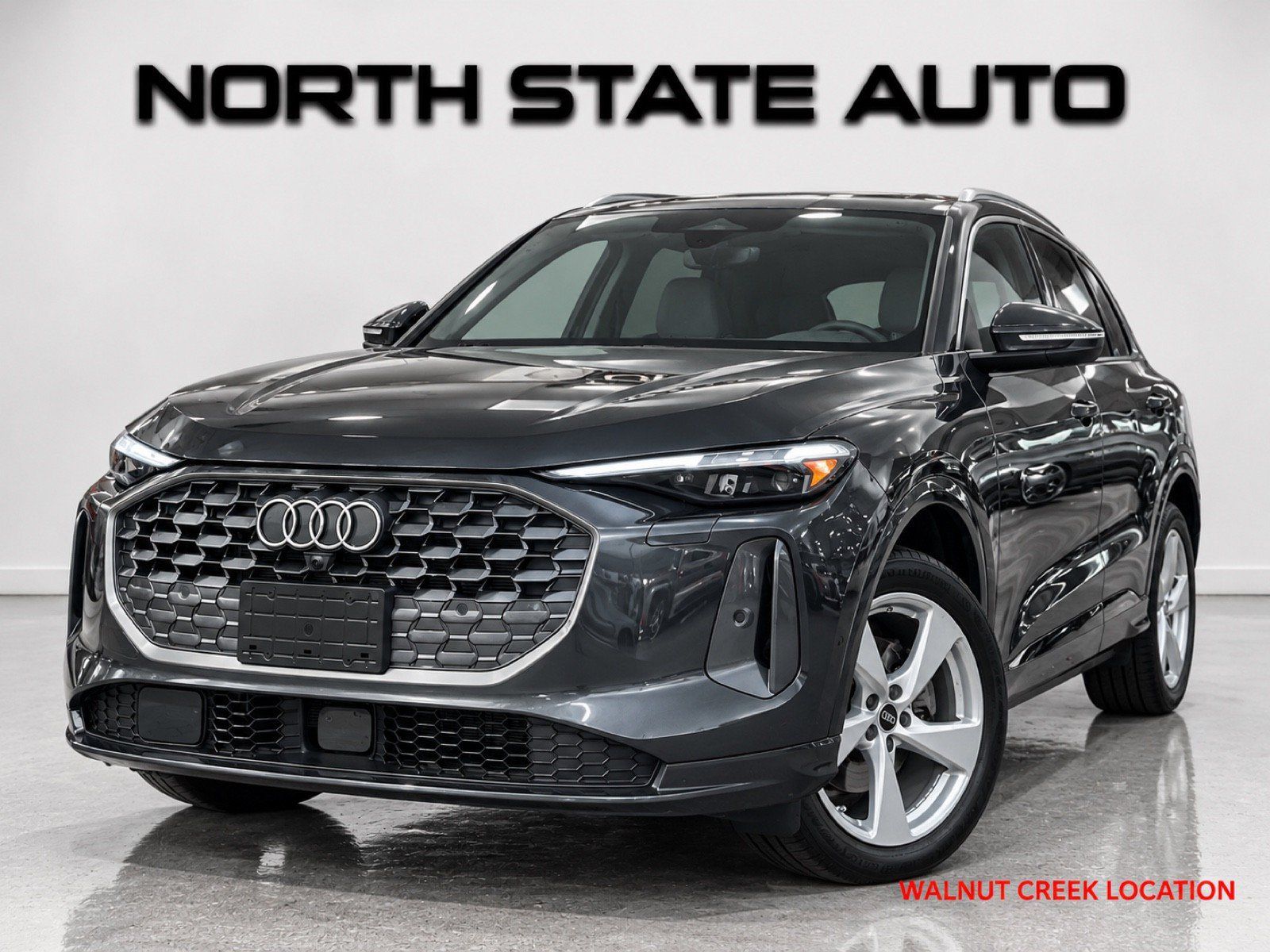 Used 2025 Audi Q5 Premium Plus AWD/4WD image 1