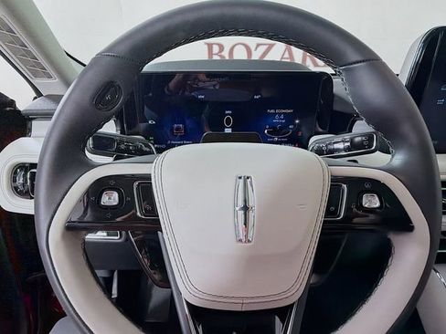 New 2026 Lincoln Aviator Reserve image 11