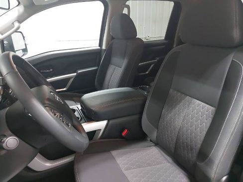 Certified 2024 Nissan Titan SV w/ SV Convenience Package AWD/4WD image 14