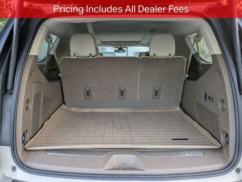 Used 2022 GMC Yukon XL Denali AWD/4WD image 13
