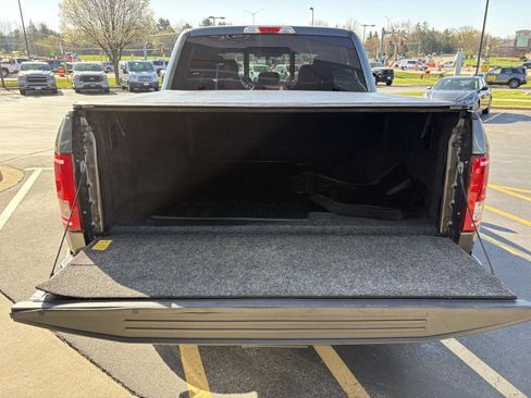 Used 2017 Ford F150 XLT w/ Equipment Group 302A Luxury AWD/4WD image 7