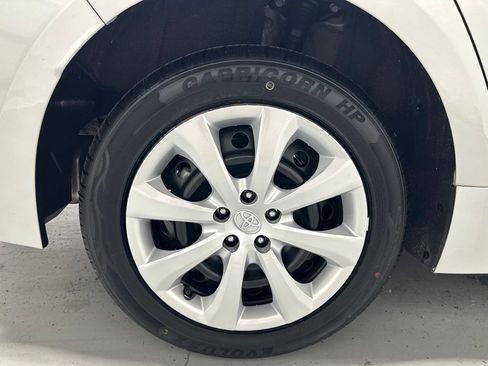 Used 2026 Toyota Corolla LE FWD image 64