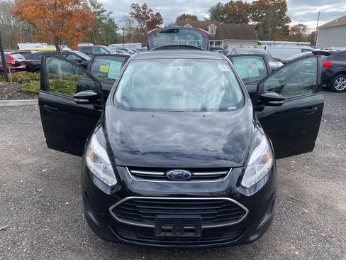 Used 2017 Ford C-MAX SE image 29