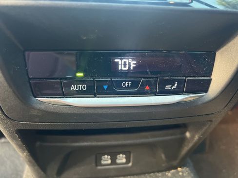 Used 2022 BMW X3 sDrive30i w/ Convenience Package RWD image 11