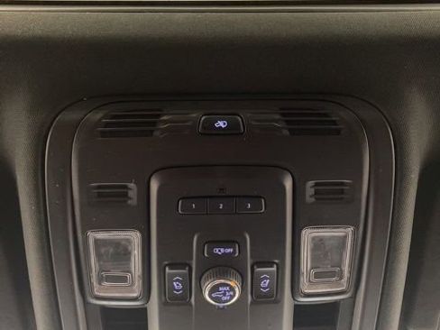 Used 2022 Cadillac Escalade Sport w/ Touring Package image 14