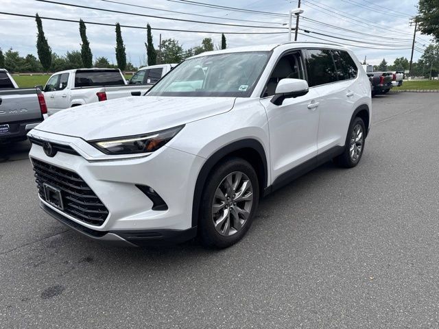 Certified 2024 Toyota Grand Highlander AWD image 15