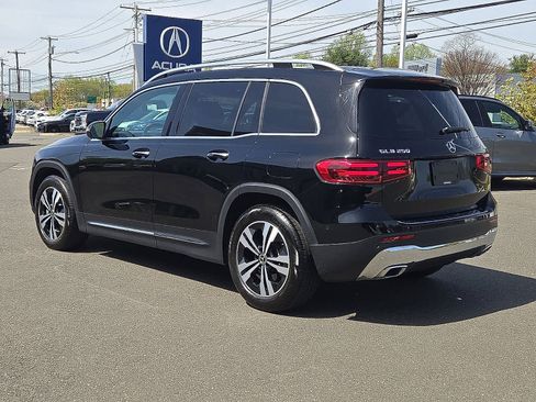 Used 2024 Mercedes-Benz GLB 250 4MATIC image 7