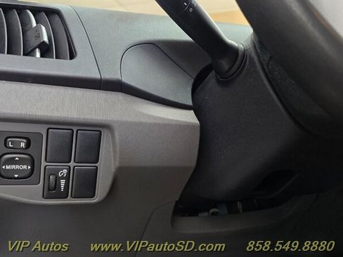 Used 2010 Toyota Prius Three image 20