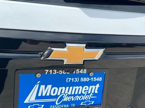 New 2026 Chevrolet Traverse LT FWD image 13