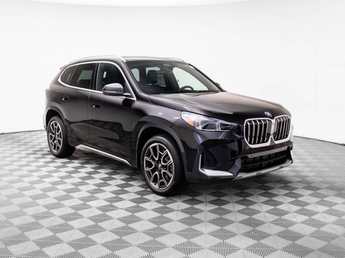 New 2026 BMW X1 xDrive28i w/ Convenience Package AWD/4WD image 8