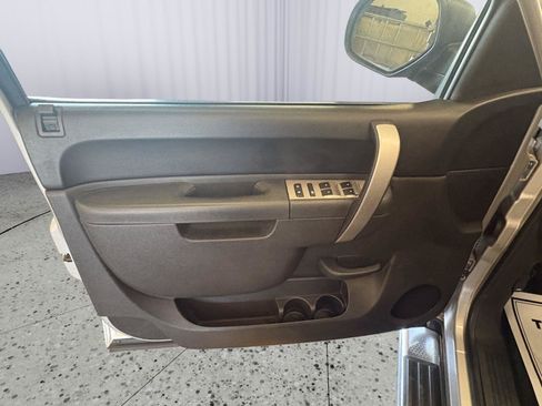 Used 2011 Chevrolet Silverado 1500 4x4 Crew Cab Hybrid image 23
