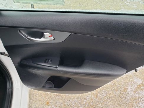 Used 2020 Kia Forte LXS image 23