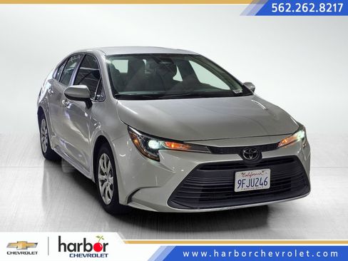 Used 2023 Toyota Corolla LE FWD image 1