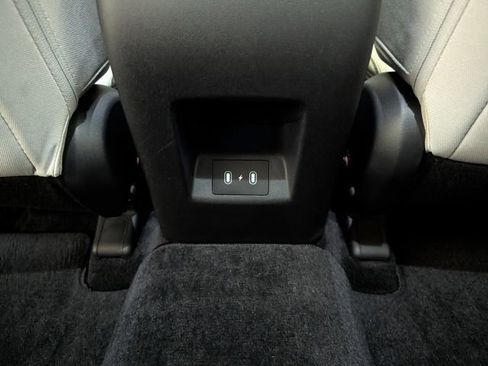 Used 2025 Hyundai Tucson SE image 10