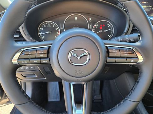 New 2026 MAZDA MAZDA3 2.5 S Hatchback w/ Premium Pkg FWD image 24
