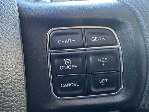 Used 2020 RAM 1500 Classic Warlock w/ Electronics Group image 16