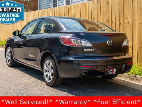 Used 2013 MAZDA MAZDA3 i SV w/ Convenience Pkg image 9