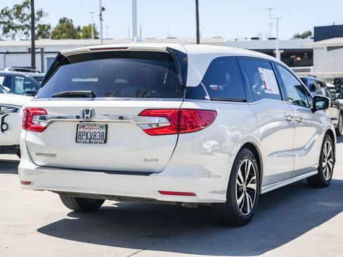 Used 2020 Honda Odyssey Elite image 6