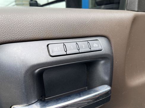Used 2015 Chevrolet Silverado 3500 High Country w/ Duramax Plus Package AWD/4WD image 17