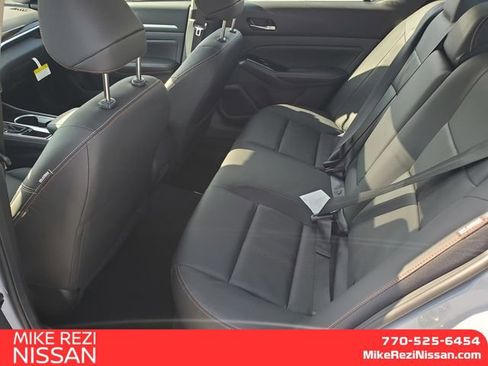 New 2025 Nissan Altima 2.5 SR w/ SR Premium Package image 8