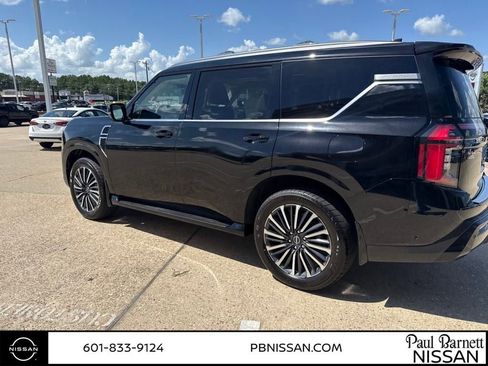 New 2025 Nissan Armada Platinum Reserve image 10