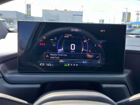 Certified 2024 Chevrolet Silverado EV W/T AWD/4WD image 25