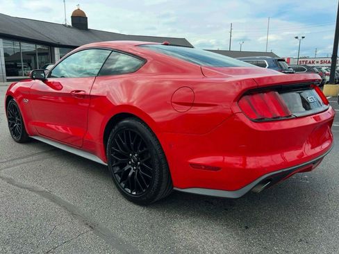 Used 2017 Ford Mustang GT Premium w/ GT Performance Package image 4