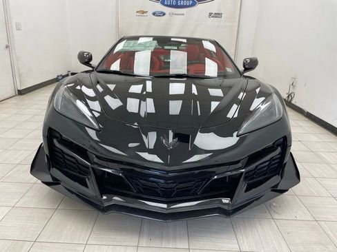 New 2025 Chevrolet Corvette Z06 w/ Z07 Performance Package image 16