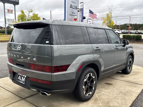 New 2026 Hyundai Santa Fe SE image 5