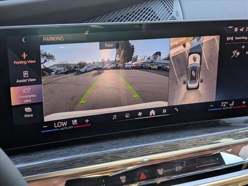 New 2026 BMW 750e xDrive image 13