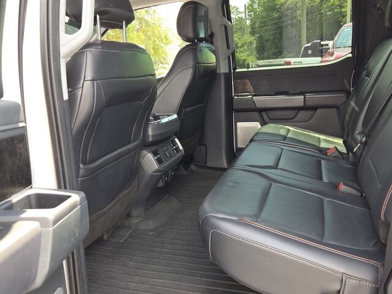 Used 2021 Ford F150 Lariat w/ Equipment Group 502A High AWD/4WD image 9