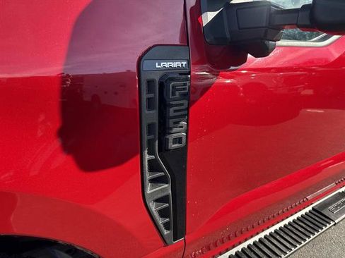 Used 2024 Ford F250 Lariat w/ Lariat Ultimate Package image 10
