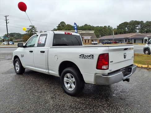 Used 2024 RAM 1500 Classic SLT image 5