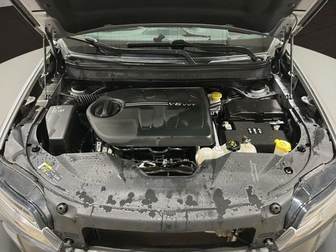 Used 2021 Jeep Cherokee Trailhawk image 27