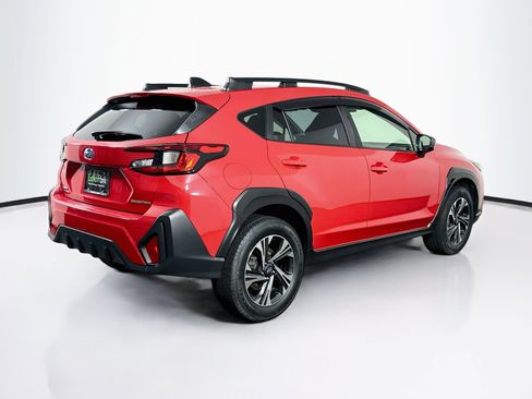 Used 2024 Subaru Crosstrek 2.0i Premium AWD/4WD image 9