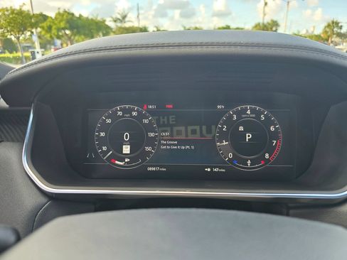 Used 2019 Land Rover Range Rover Sport HSE AWD/4WD image 35