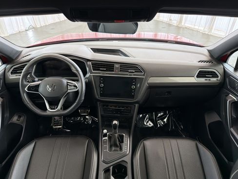 Certified 2024 Volkswagen Tiguan SE R-Line FWD image 16