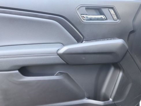 New 2026 GMC Canyon Elevation w/ Convenience Package image 10