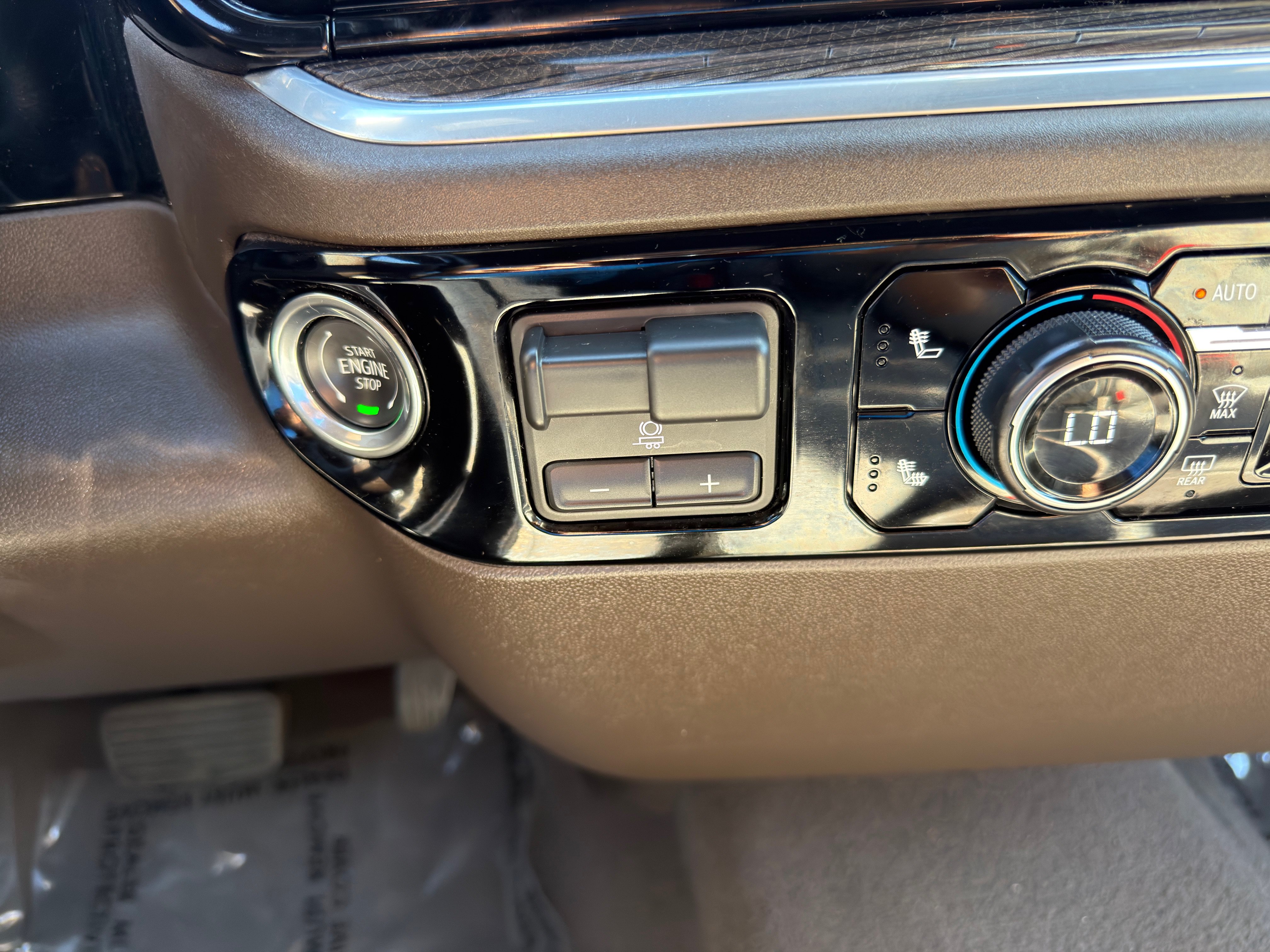 Used 2026 Chevrolet Silverado 1500 RST RWD image 38