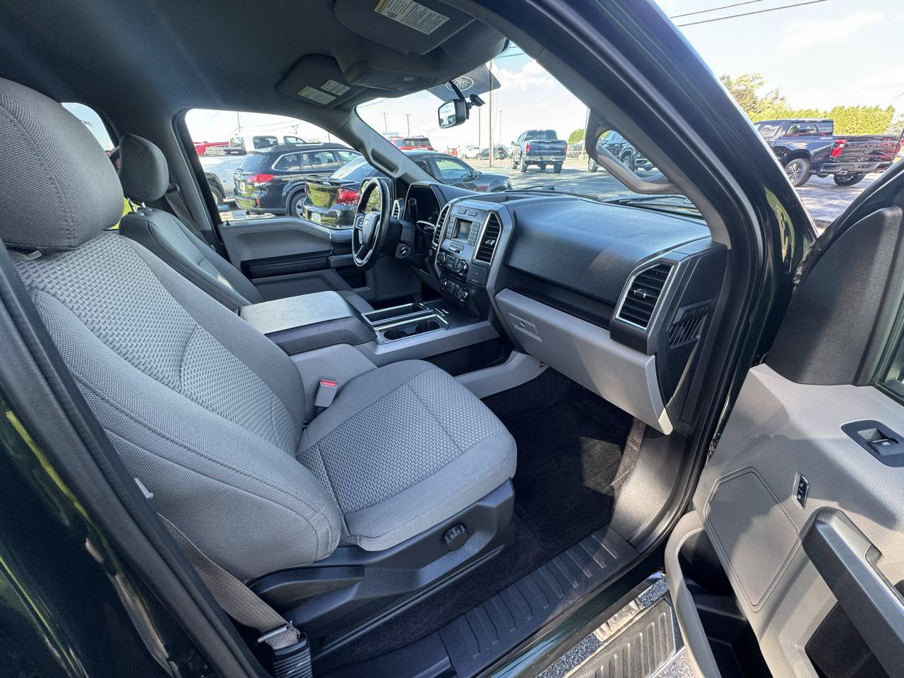 Used 2015 Ford F150 XLT w/ Equipment Group 301A Mid AWD/4WD image 11