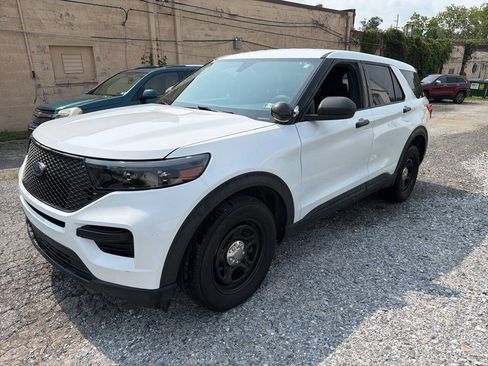 Used 2020 Ford Explorer 4WD Police Interceptor image 2