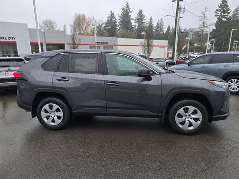 New 2025 Toyota RAV4 LE image 8