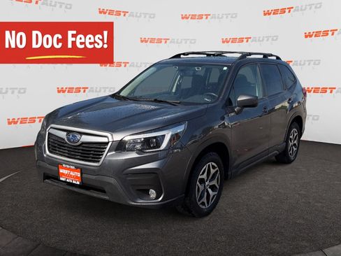 Used 2021 Subaru Forester Premium AWD/4WD image 1